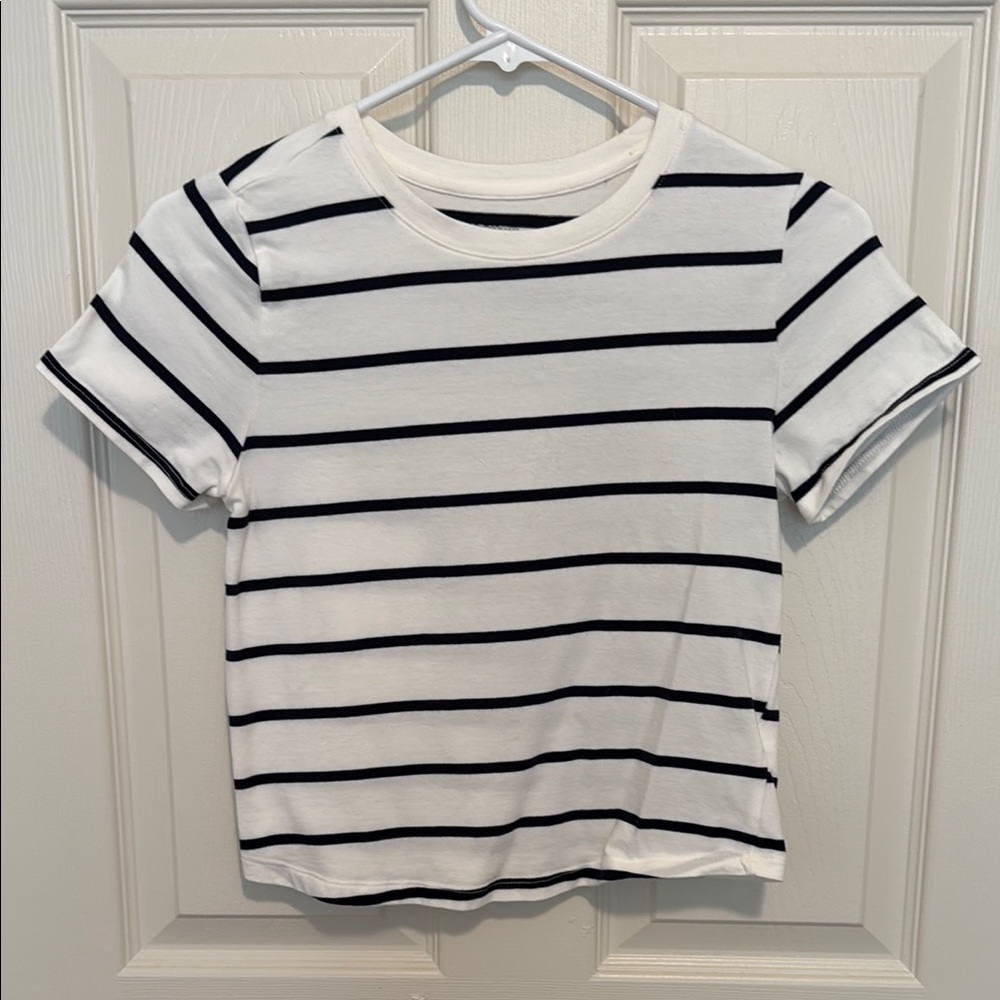Old Navy Classic Navy Blue and White Tee
